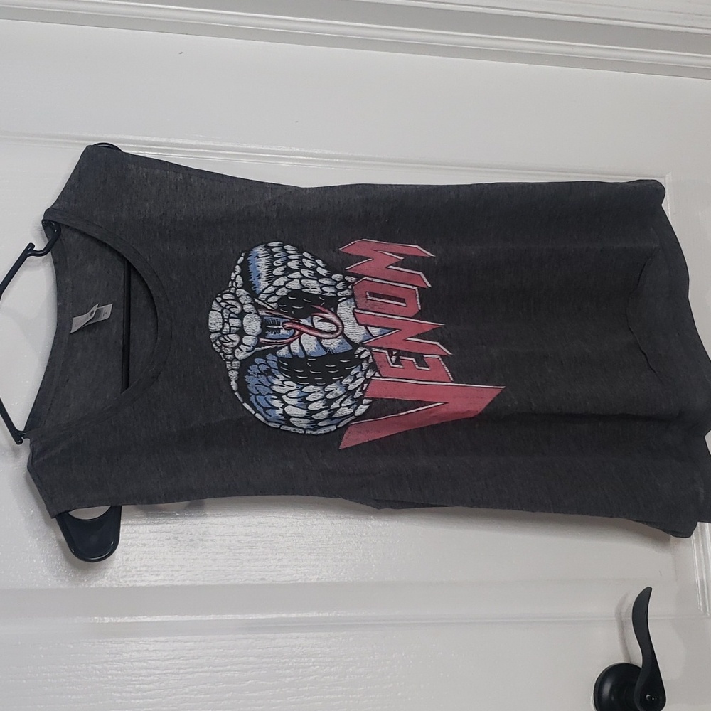 🤯3/$12 Venom Gray Tank Top Size Large